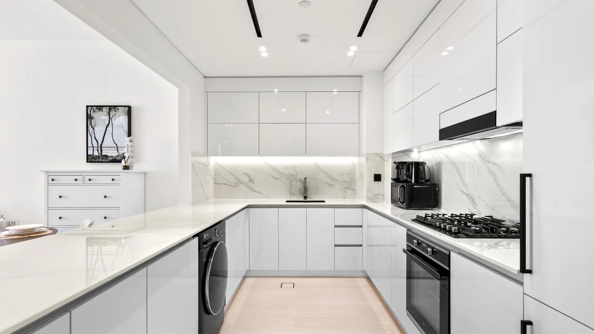 Stylish 1 Bedroom In Binghatti Lavender Jvc Dubai